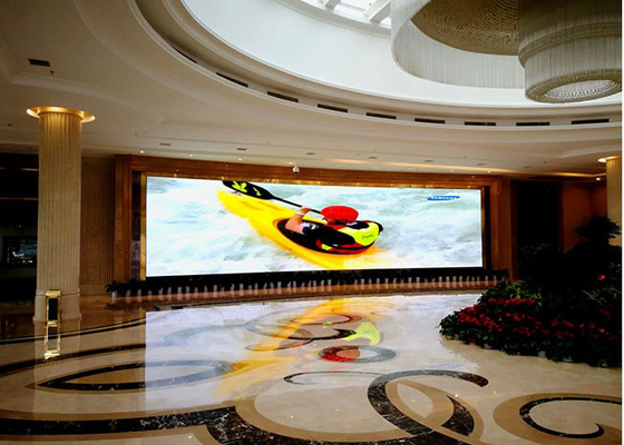 SMD P2.5 Indoor Led Video Screen , 1000 Nits Full Color Led Display Board 1R1G1B